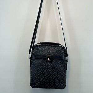 Stylish Black Patterned Men's Messenger Bag